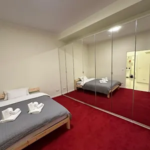https://datri-petite-suite-6.vienna-besthotels.com